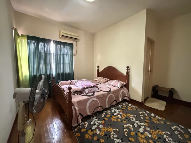 Rumah Teres 2.5-Tingkat untuk Dijual di Kayu Ara (Selangor) - Sa'a Nordin - Bedroom - PropertyGuru.com.my