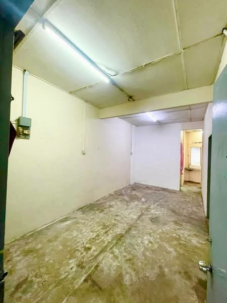 Terraced House for Sale in Taman Sri Intan (Kajang) - Azli Ibrahim - Interior - PropertyGuru.com.my