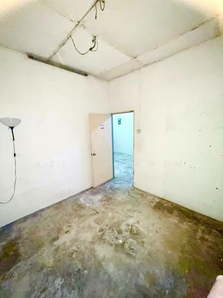 Terraced House for Sale in Taman Sri Intan (Kajang) - Azli Ibrahim - Interior - PropertyGuru.com.my
