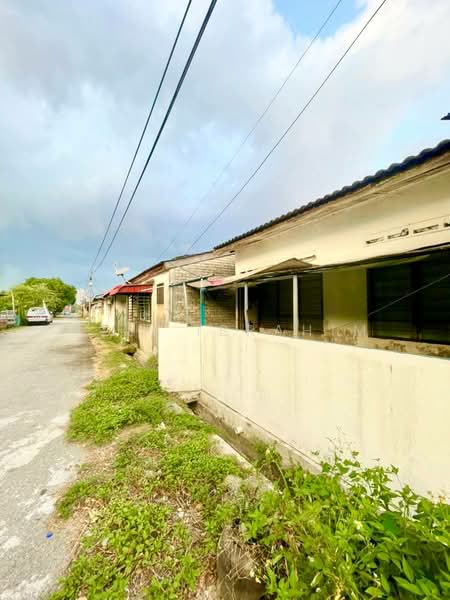 Terraced House for Sale in Taman Sri Intan (Kajang) - Azli Ibrahim - Exterior - PropertyGuru.com.my