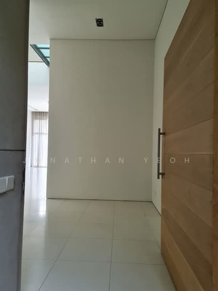 Semi-Detached House for Rent in Taman U Thant (Ampang) - Jonathan Yeoh - Entrance - PropertyGuru.com.my