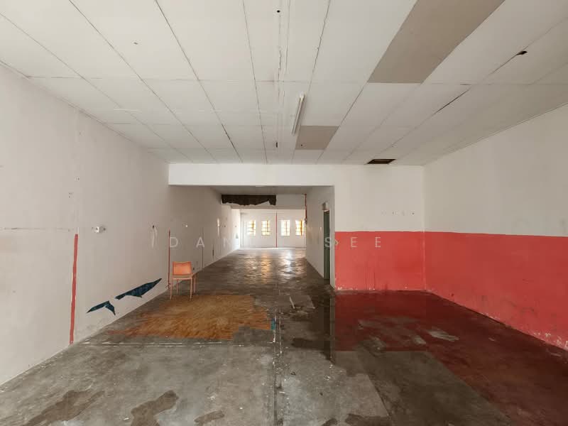 Shop / Office untuk Disewa di Bandar Indahpura (Kulai) - Danny See - Interior - PropertyGuru.com.my