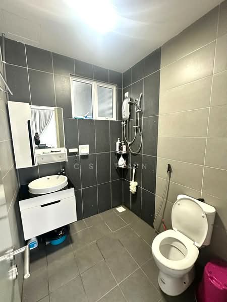 Kediaman Servis untuk Dijual di Skysuites @ Meldrum Hills - CS Tan - PropertyGuru.com.my
