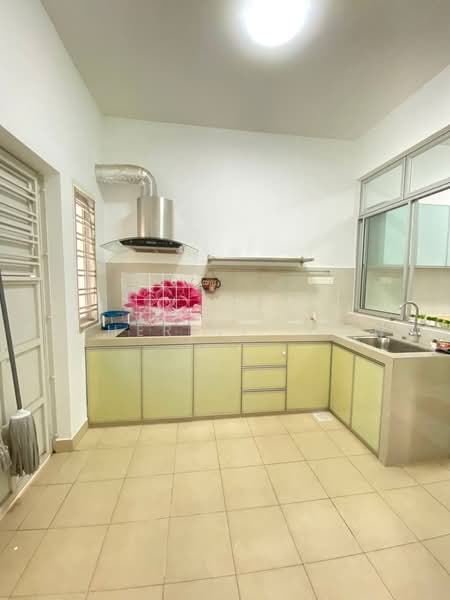 2-storey Terraced House for Sale in Horizon Hills (Iskandar Puteri (Nusajaya)) - Catherine Thung - Kitchen - PropertyGuru.com.my