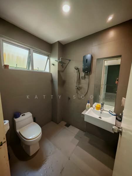 Rumah Teres 2-Tingkat untuk Dijual di Bandar Putra Permai (Seri Kembangan) - Katty Soon - PropertyGuru.com.my