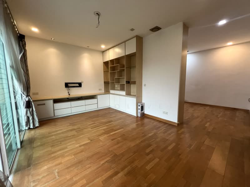 Rumah Teres 2.5-Tingkat untuk Dijual di Kinrara Residence (Puchong) - Mak Oliver - Living Room - PropertyGuru.com.my