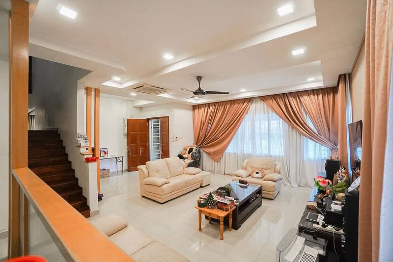 Rumah Berkembar untuk Dijual di Astana Gemilang (Batu Caves) - Fazri . - Living Room - PropertyGuru.com.my