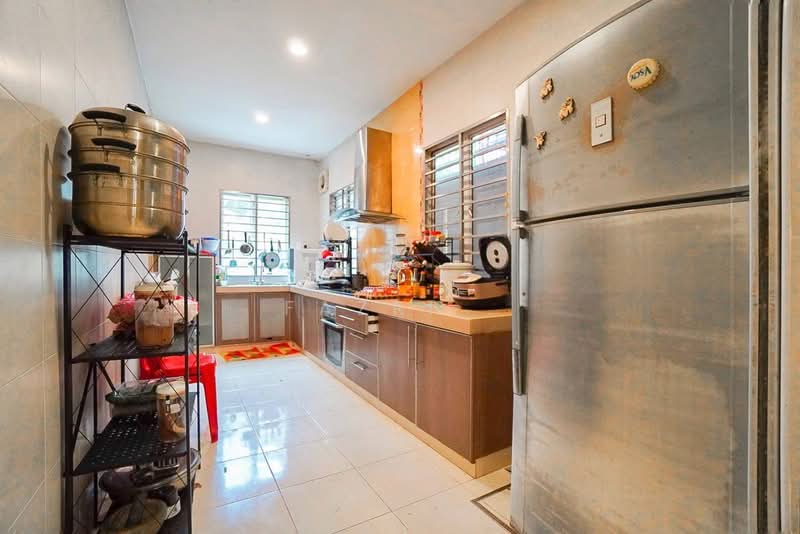 Rumah Berkembar untuk Dijual di Astana Gemilang (Batu Caves) - Fazri . - Kitchen - PropertyGuru.com.my