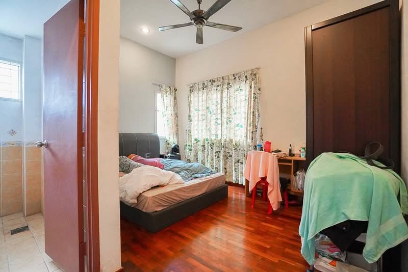 Rumah Berkembar untuk Dijual di Astana Gemilang (Batu Caves) - Fazri . - Bedroom - PropertyGuru.com.my