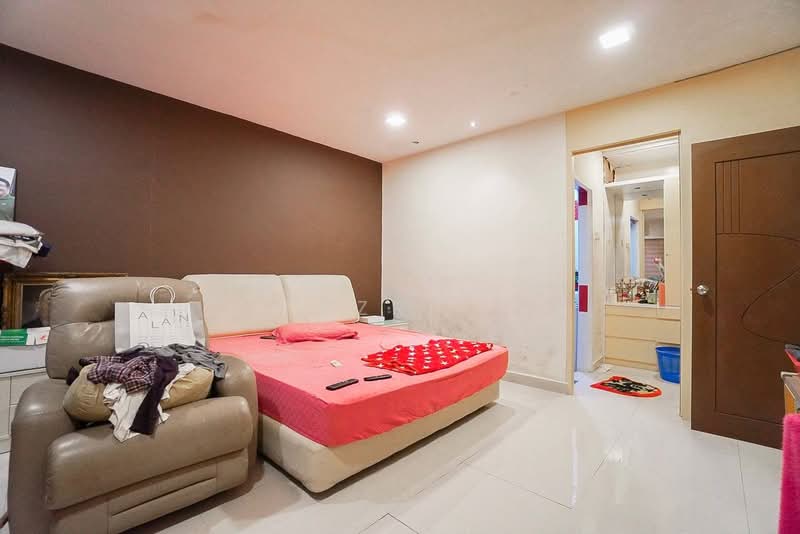 Rumah Berkembar untuk Dijual di Astana Gemilang (Batu Caves) - Fazri . - Bedroom - PropertyGuru.com.my
