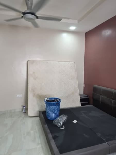 Rumah Teres 2.5-Tingkat untuk Dijual di Kempas Utama (Tebrau) - Suny Sior - Bedroom - PropertyGuru.com.my