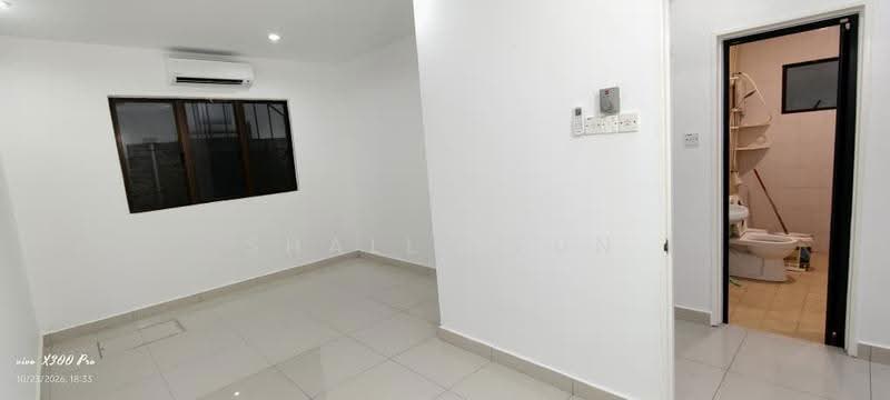 Rumah Teres 2-Tingkat untuk Disewa di Bandar Kinrara (Selangor) - Shally Pun - Bathroom - PropertyGuru.com.my