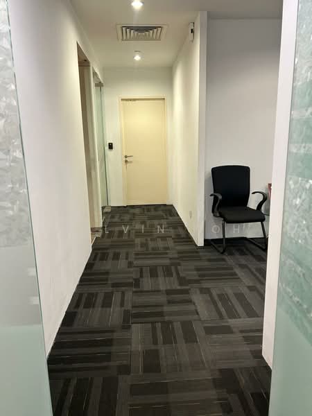 Office for Rent in Mont Kiara (Kuala Lumpur) - Calvin Poh - Corridor - PropertyGuru.com.my