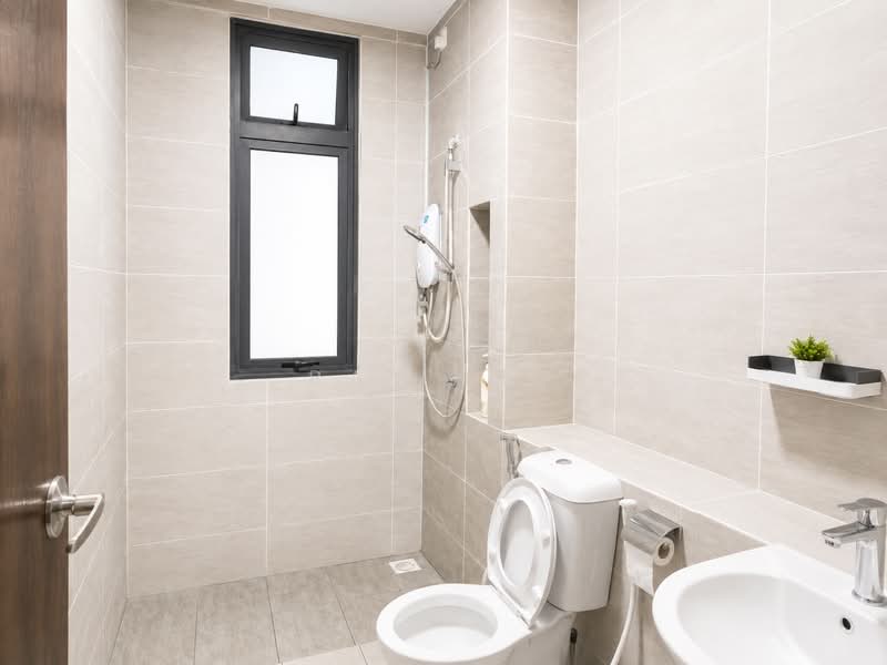 Kediaman Servis untuk Disewa di 8Scape Residence @ Sutera - Ray Lee - Bathroom - PropertyGuru.com.my