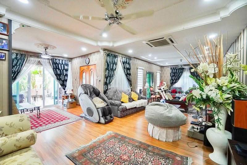 Bungalow House for Sale in Ampang (Ampang) - Fazri . - Living Room - PropertyGuru.com.my