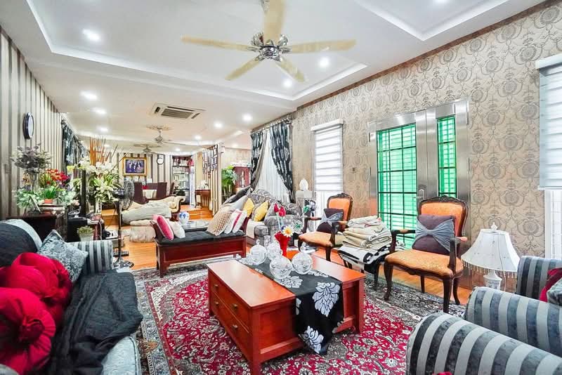 Bungalow House for Sale in Ampang (Ampang) - Fazri . - Living Room - PropertyGuru.com.my