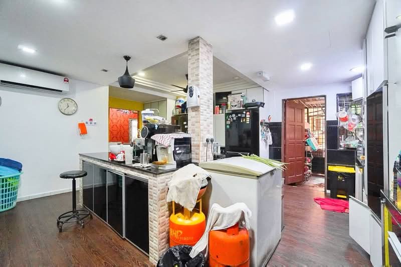 Bungalow House for Sale in Ampang (Ampang) - Fazri . - Kitchen - PropertyGuru.com.my