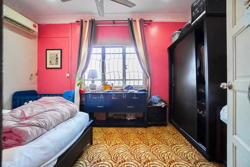 Bungalow House for Sale in Ampang (Ampang) - Fazri . - Bedroom - PropertyGuru.com.my