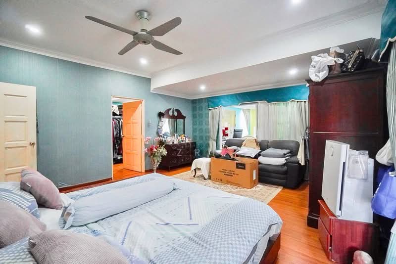 Bungalow House for Sale in Ampang (Ampang) - Fazri . - Bedroom - PropertyGuru.com.my