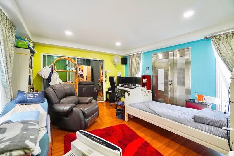 Bungalow House for Sale in Ampang (Ampang) - Fazri . - Bedroom - PropertyGuru.com.my