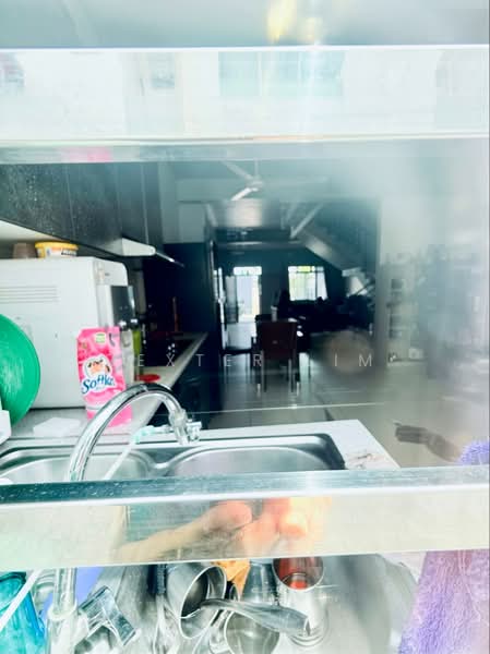 Rumah Teres 2-Tingkat untuk Dijual di Senai (Johor) - Dexter Lim - Kitchen - PropertyGuru.com.my