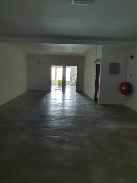 Shop / Office untuk Disewa di Taman Kenari (Sungai Ara) - Lilly . - Interior - PropertyGuru.com.my