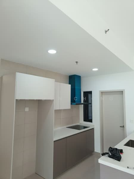 Kediaman Servis untuk Disewa di Residensi Ava @ Kiara Bay - Jayden Chong - Kitchen - PropertyGuru.com.my