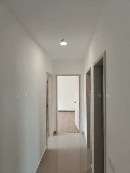 Kediaman Servis untuk Disewa di Residensi Ava @ Kiara Bay - Jayden Chong - Corridor - PropertyGuru.com.my