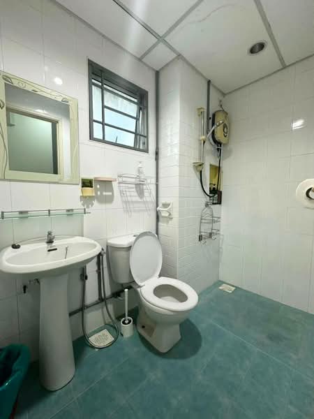 Kediaman Servis untuk Disewa di Metropolitan Square - Jerrick Foo - Bathroom - PropertyGuru.com.my