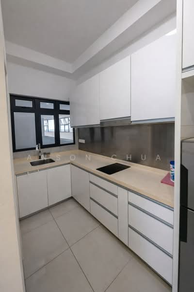 Apartment for Rent at Meridin Suites Residences @ The Meridin - Anson Chua - Kitchen - PropertyGuru.com.my