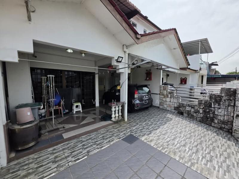 Rumah Teres 2-Tingkat untuk Dijual di Taman Desa Harmoni (Masai) - Kelvin Koay - Exterior - PropertyGuru.com.my