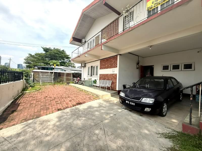 Bungalow House for Sale in Seksyen 14 (Petaling Jaya) - Aimi Mahirah - Exterior - PropertyGuru.com.my