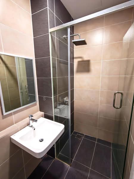Pangsapuri untuk Disewa di D'Pristine - Jesse Poon - Bathroom - PropertyGuru.com.my
