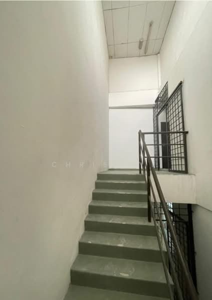 Shop / Office for Rent in Bandar Seri Putra (Bangi) - Chris Tye - Interior - PropertyGuru.com.my