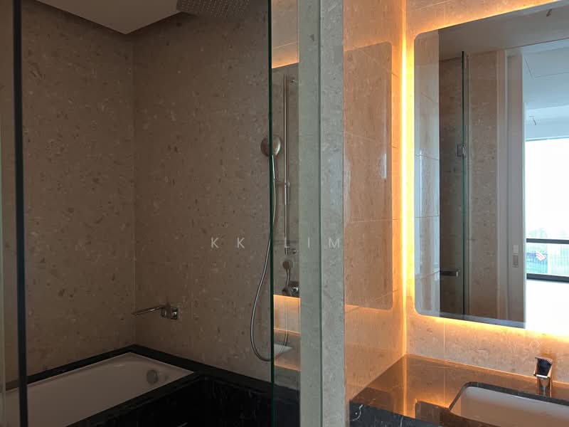 Service Residence for Sale at Pavilion Damansara Heights - KK Lim - Bathroom - PropertyGuru.com.my