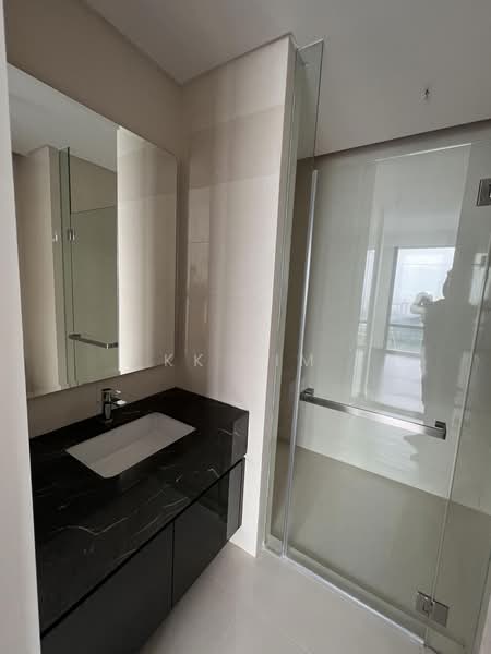 Service Residence for Sale at Pavilion Damansara Heights - KK Lim - Bathroom - PropertyGuru.com.my