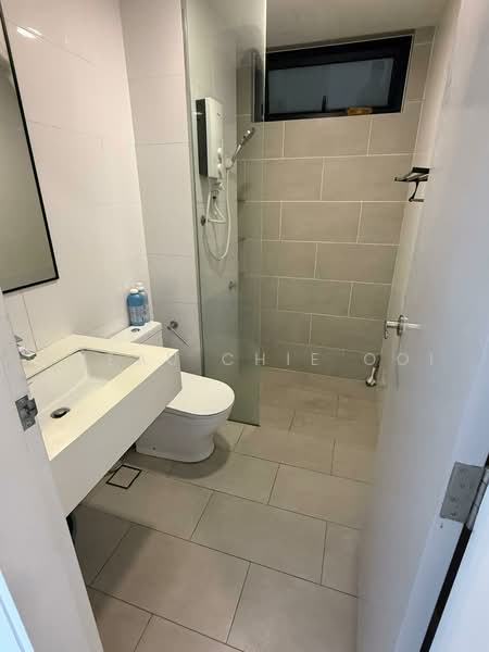 Kondominium untuk Disewa di Vertu Resort - Cheau Chie Ooi - Bathroom - PropertyGuru.com.my