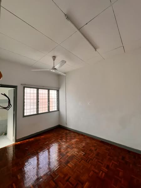 Rumah Teres untuk Disewa di Usj 12 (Subang Jaya) - Ker KK - Interior - PropertyGuru.com.my