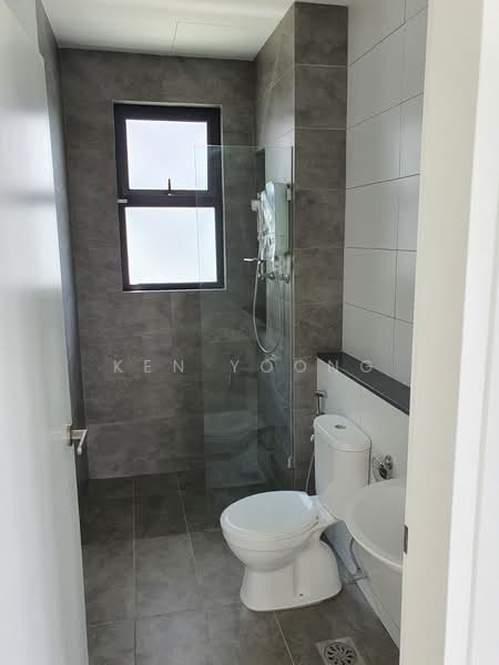 Link Bungalow for Sale in Petaling Jaya (Selangor) - Ken Yoong - Bathroom - PropertyGuru.com.my