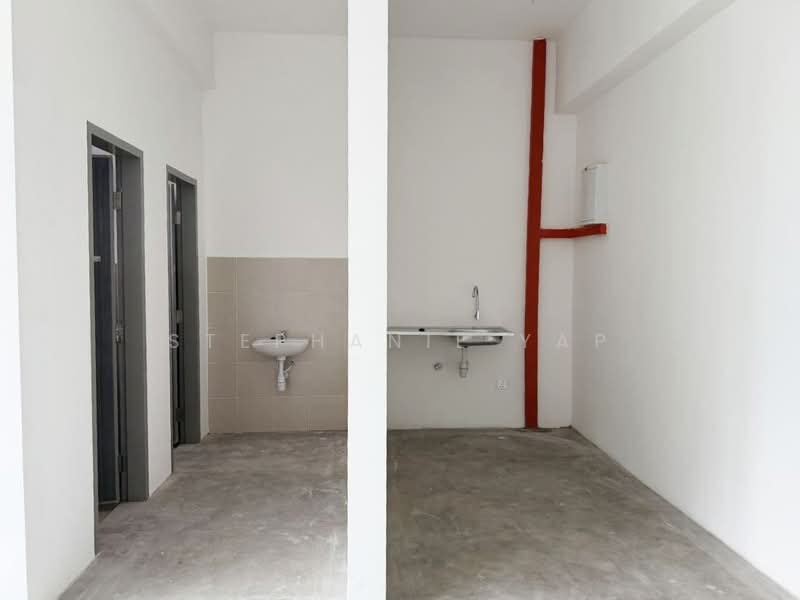 Kedai untuk Disewa di Gelang Patah (Johor) - Stephanie Yap - Interior - PropertyGuru.com.my