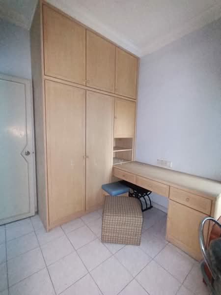 Kondominium untuk Dijual di N-Park Condominium - Lilly . - Study - PropertyGuru.com.my