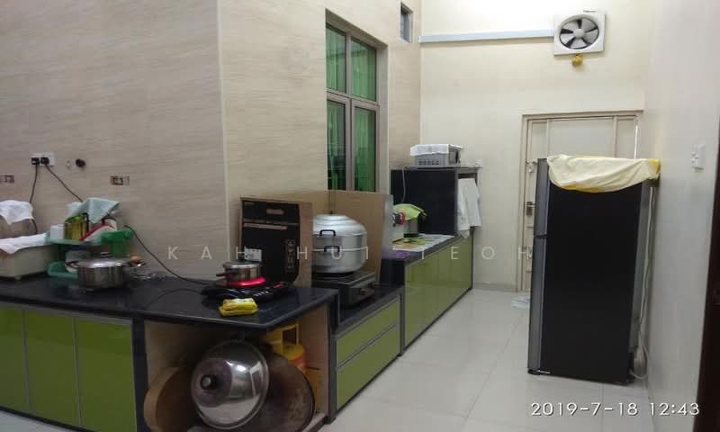 Semi-Detached House for Sale in Taman Bukit Minyak Indah (Bukit Minyak) - Kah Hui Teoh - Kitchen - PropertyGuru.com.my