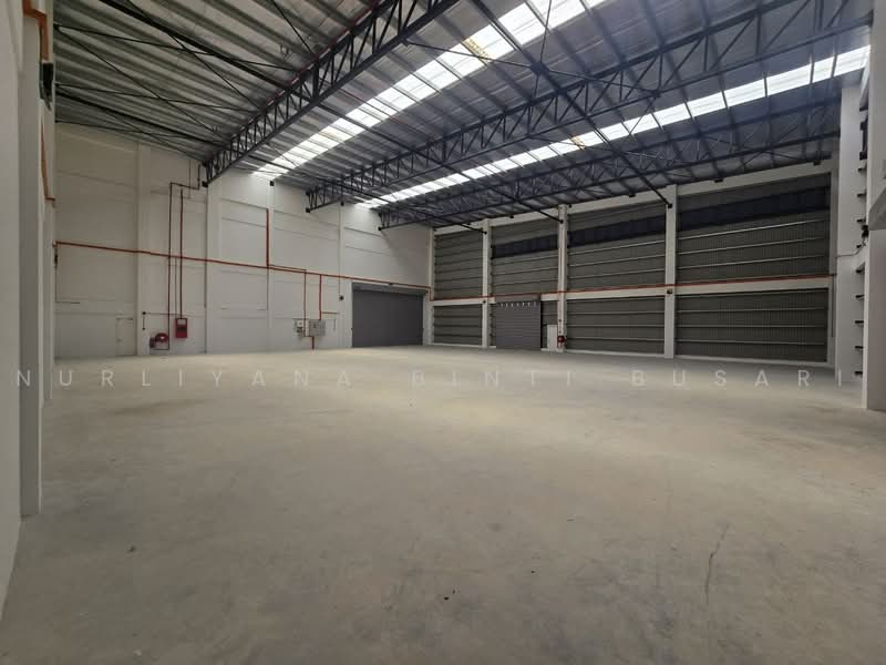 Semi-D Factory for Rent in Sungai Buloh (Selangor) - Nurliyana Binti Busari - Interior - PropertyGuru.com.my
