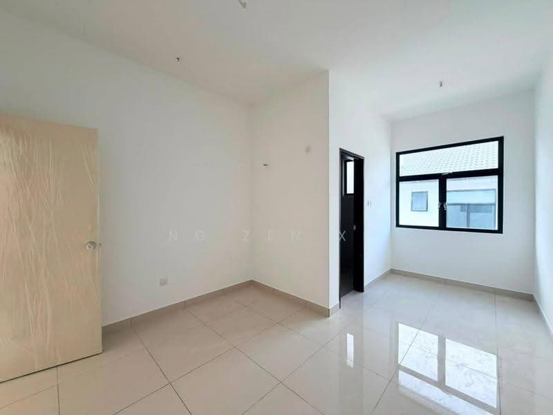 2-storey Terraced House for Sale in Mutiara Rini (Skudai) - NG ZEN XI - PropertyGuru.com.my