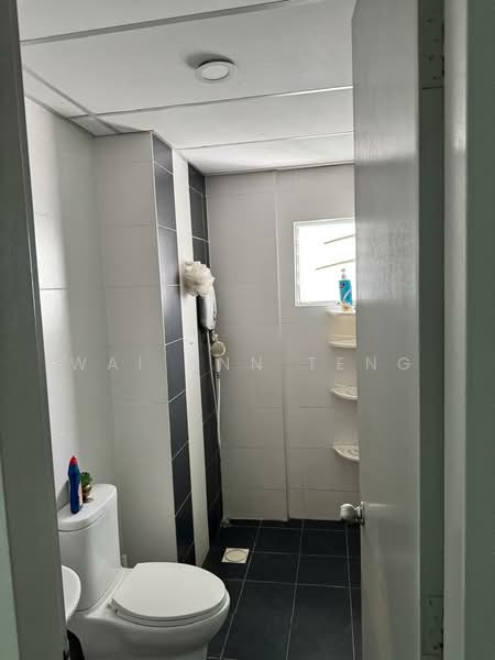 Kondominium untuk Dijual di Kiara Residence 2 (Residensi Kiara Jalil 2) - Wai Ann Teng - Bathroom - PropertyGuru.com.my