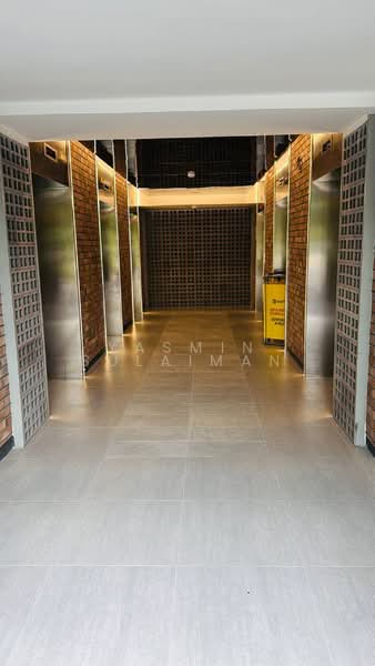 Kediaman Servis untuk Dijual di Aster Hill - Yasmin Sulaiman - Lobby - PropertyGuru.com.my