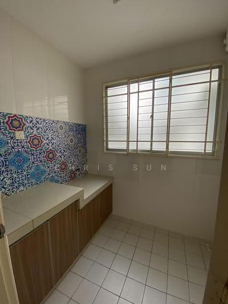 Pangsapuri untuk Dijual di Seri Jati - Chris Sun - Kitchen - PropertyGuru.com.my