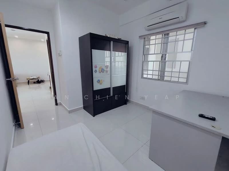 Condominium for Sale at Park View Tower - Han Chien Yeap - Bedroom - PropertyGuru.com.my