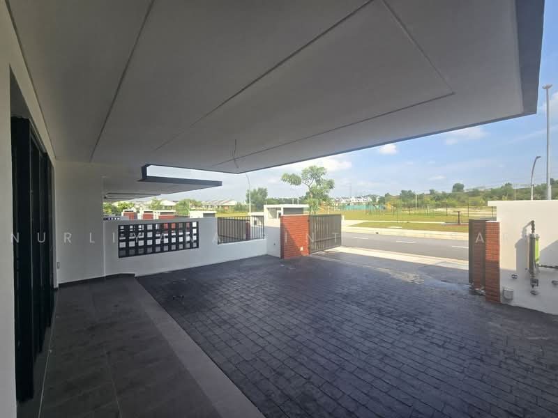 Rumah Teres 2-Tingkat untuk Dijual di Elmina (Shah Alam) - Nurliyana Binti Busari - Exterior - PropertyGuru.com.my