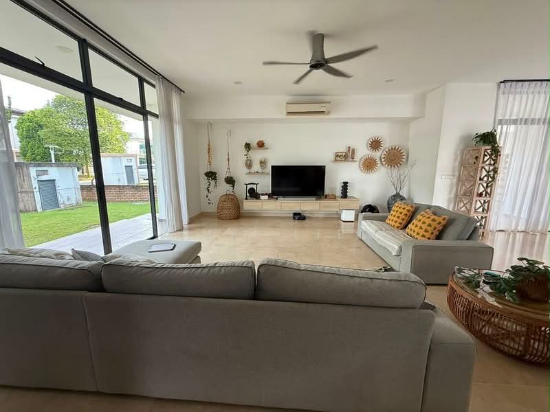 Bungalow House for Rent in East Ledang (Iskandar Puteri (Nusajaya)) - Lihyi Liew - Living Room - PropertyGuru.com.my